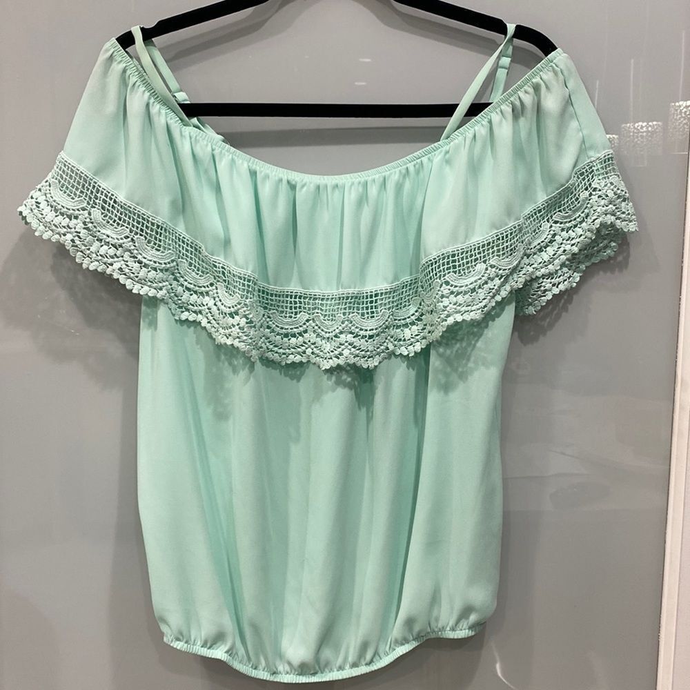 A. Byer Women's Baby Doll Teal Turquoise Open Cold Shoulder Blouse Top Shirt M